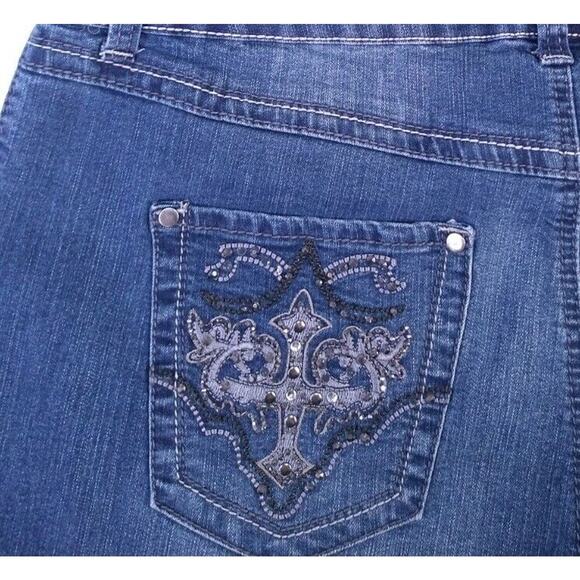 Lane Bryant Jeans Size 20 with Embellished Back Pockets - Picture 5 of 11